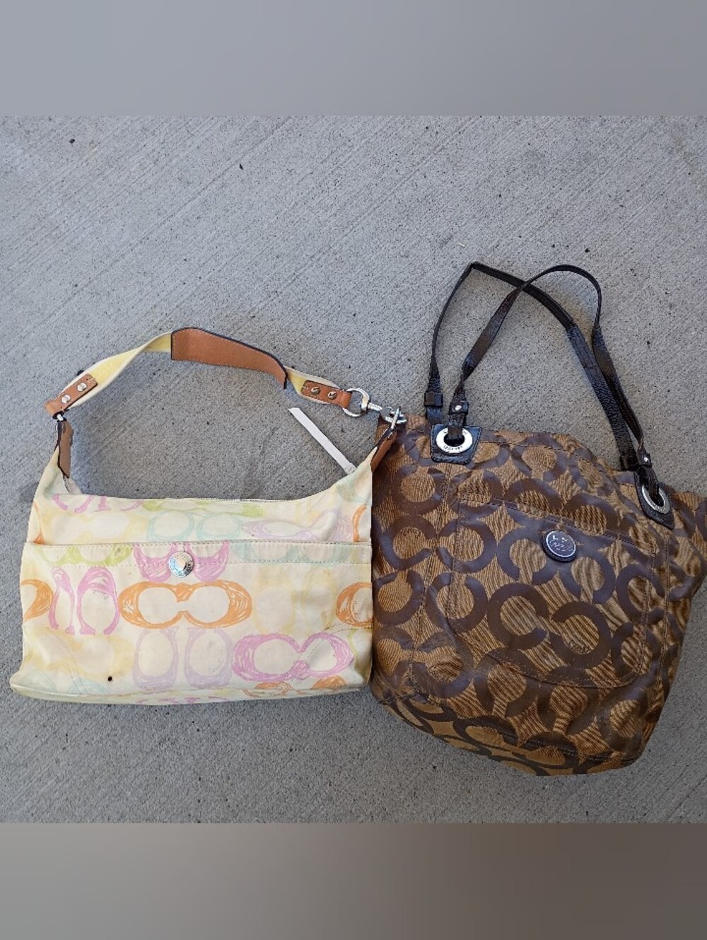 Y2K signature scribble pastel Hampton Coach shoulder bag and Y2K vinyl chocolate